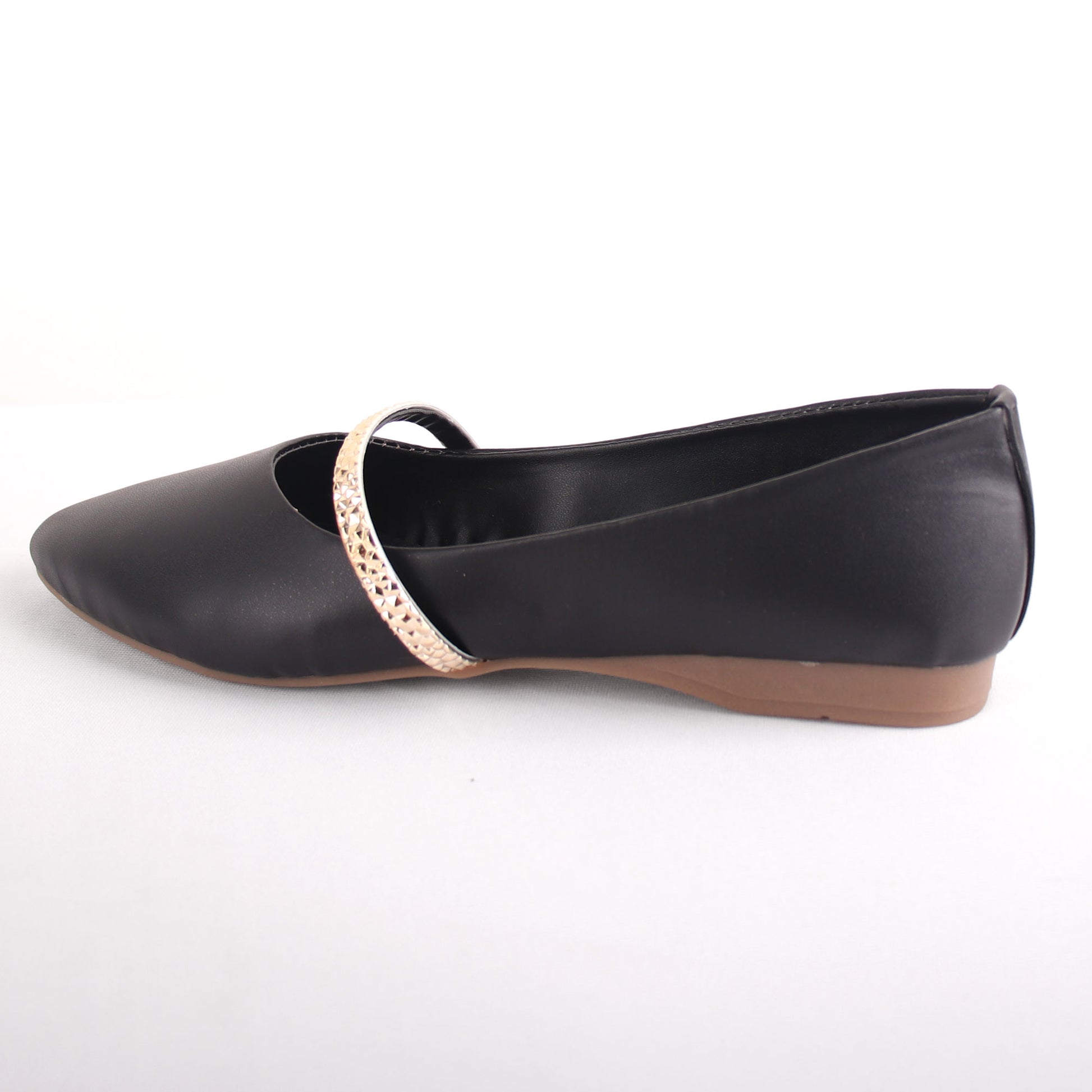 Foot Wear,The Ornamented string Black Belly - Cippele Multi Store