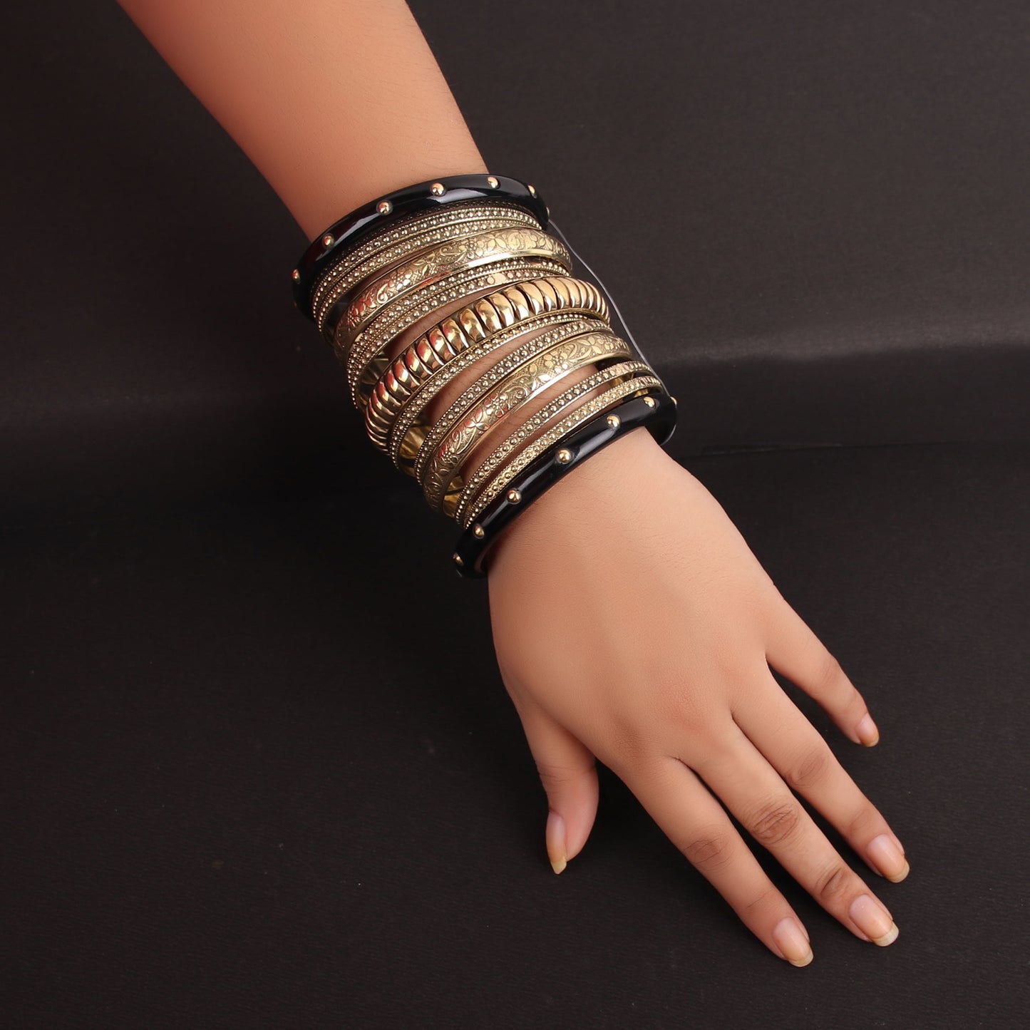 Hand Cuff,Exquisite Medieval Bangle Set in Black - Cippele Multi Store