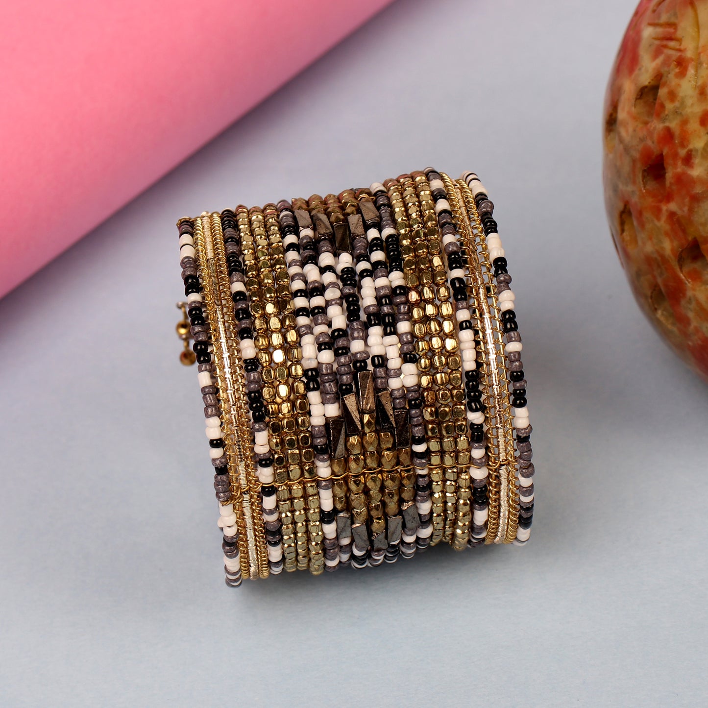 The Vivid Glowing Bangle in Shades of Black