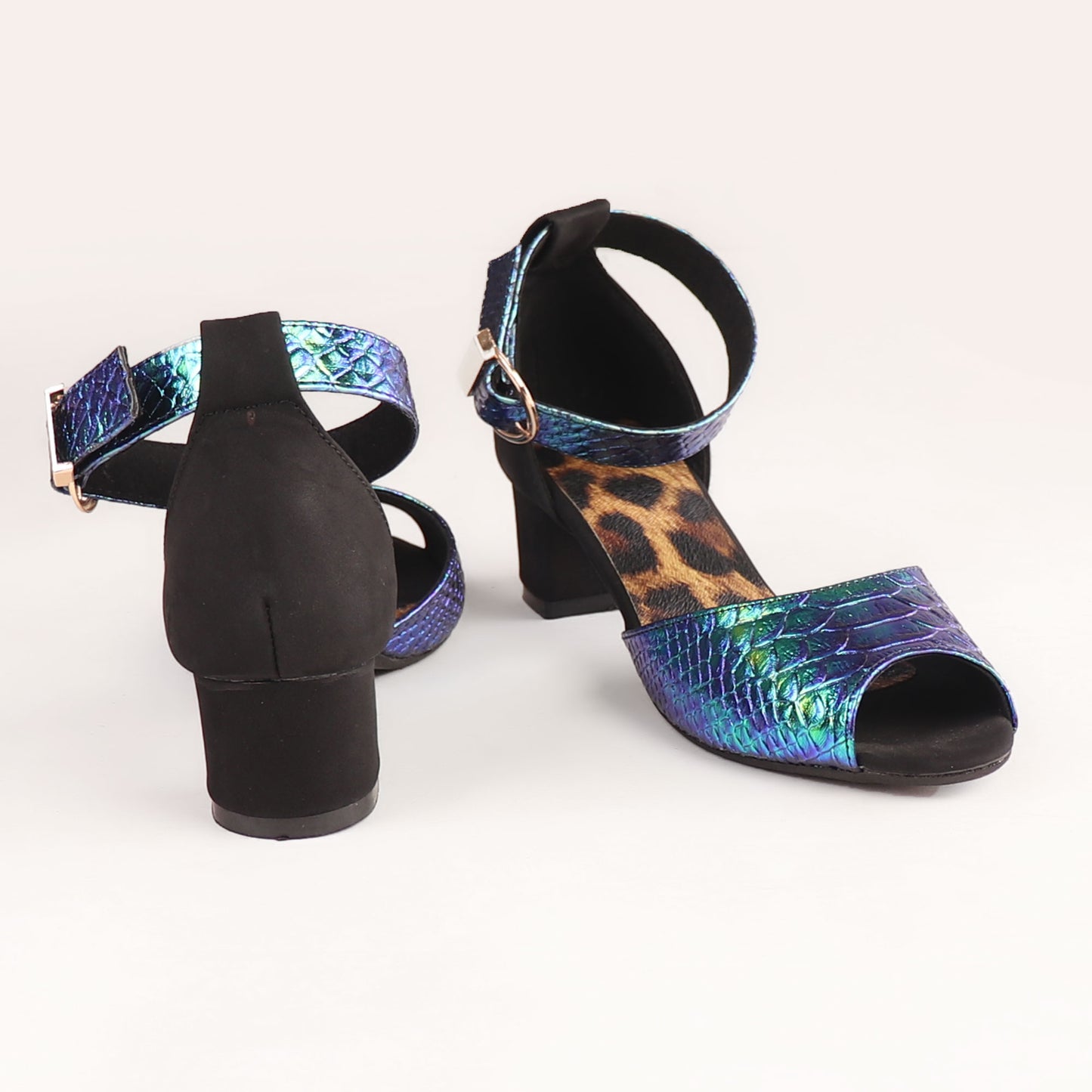 Foot Wear,The Single Flapped Color Essence Block Heel - Cippele Multi Store