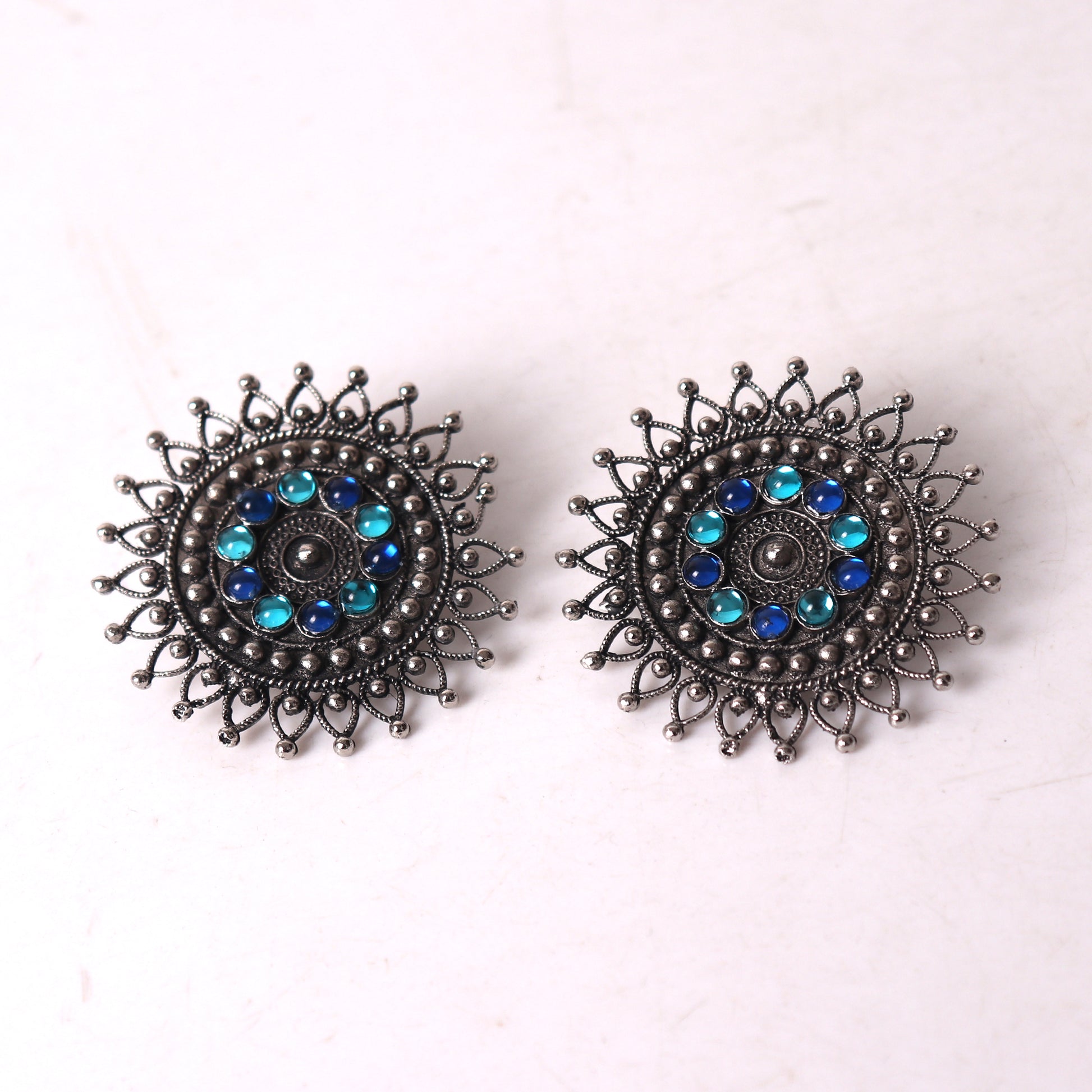 Earrings,Bold Flower Studs - Cippele Multi Store