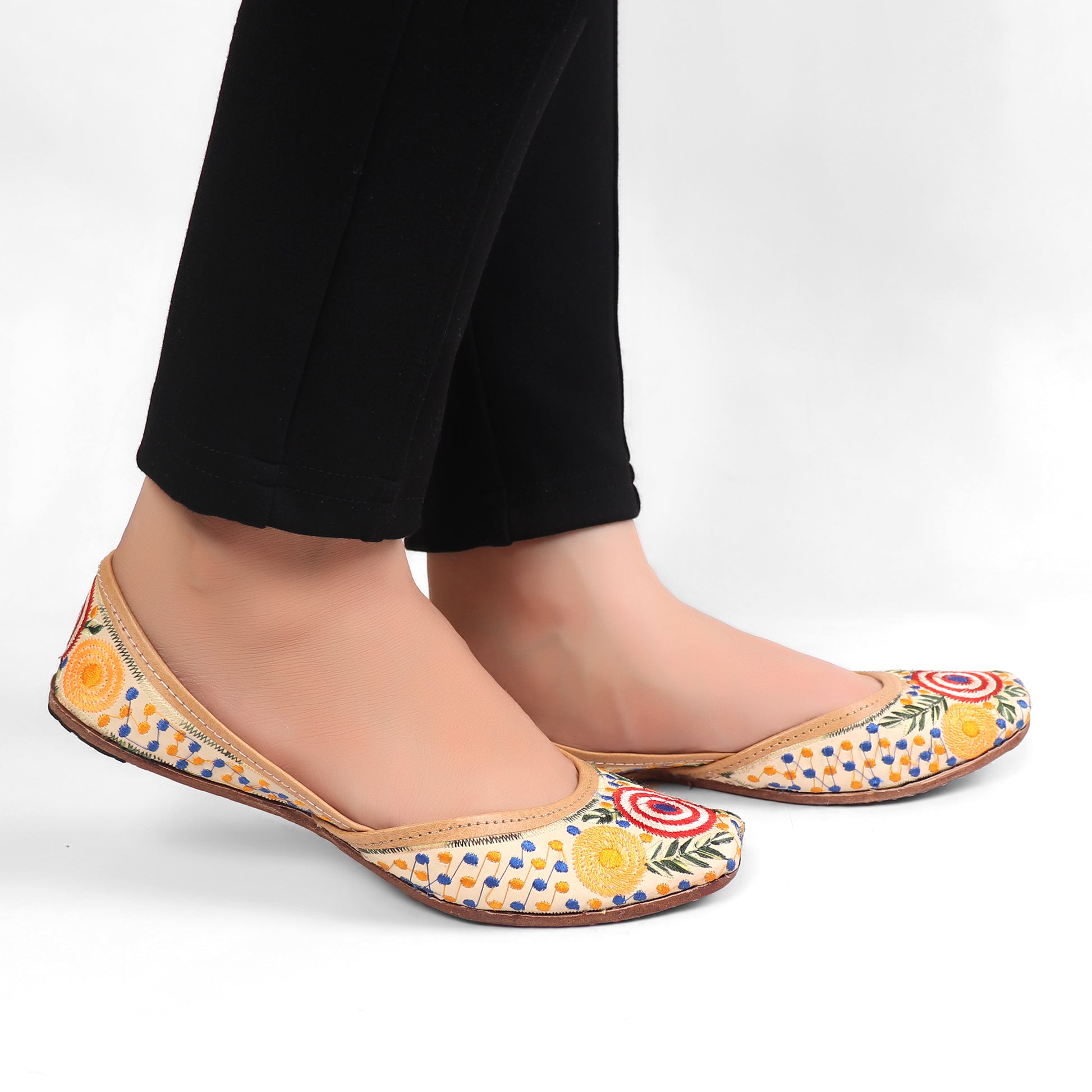 Foot Wear,Polka Play Jutti - Cippele Multi Store
