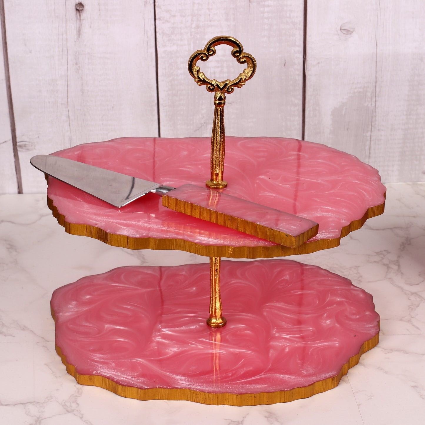 The Double Layered Roseate Cake Stand