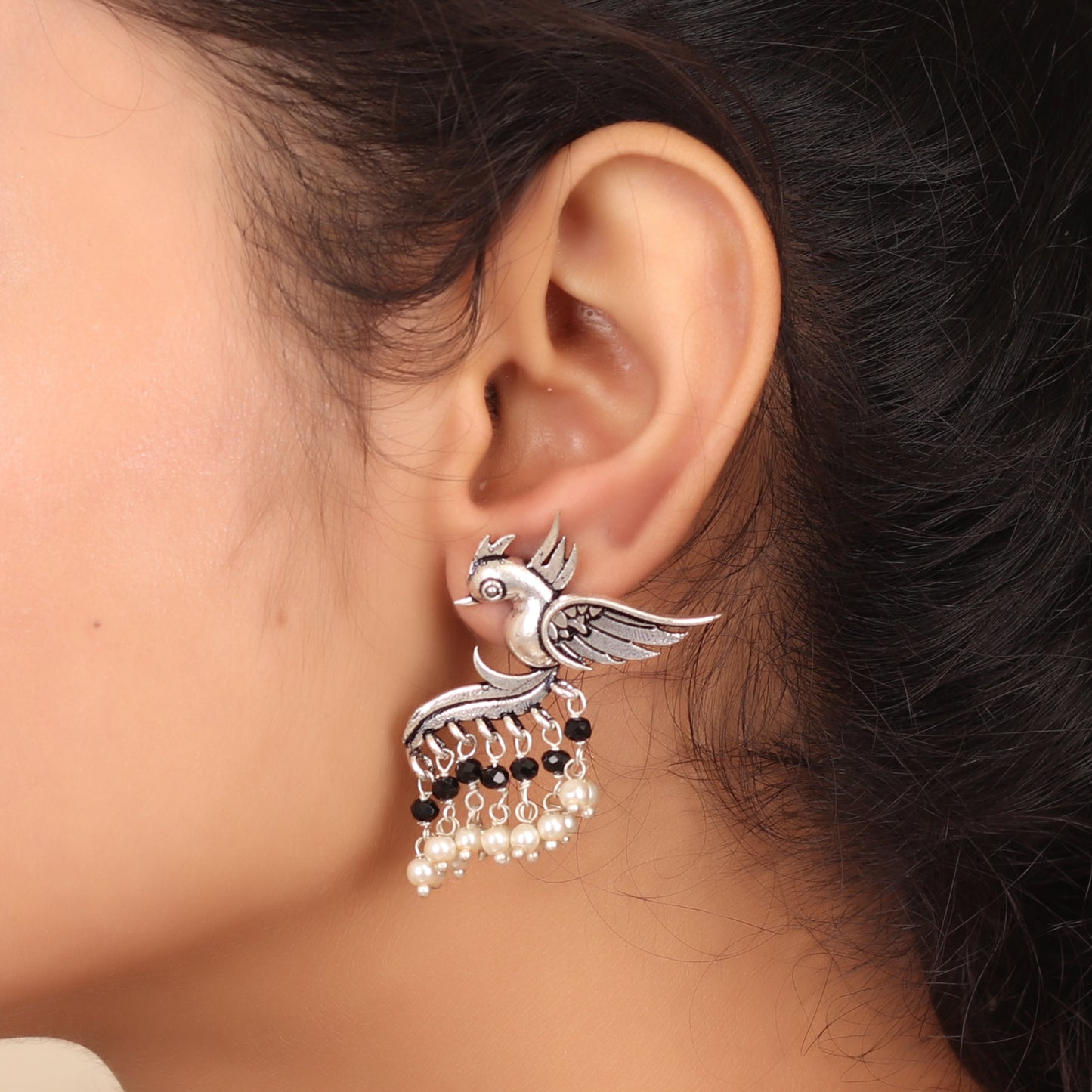 Fly with the Bird Silver Look Alike Earring with Black & White Pearls