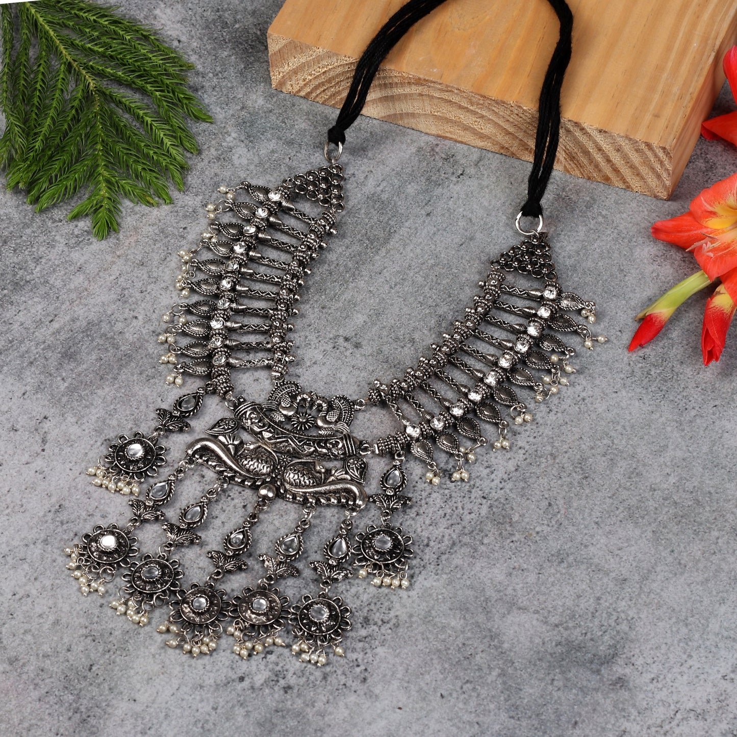 The Peacock Stalwart Necklace