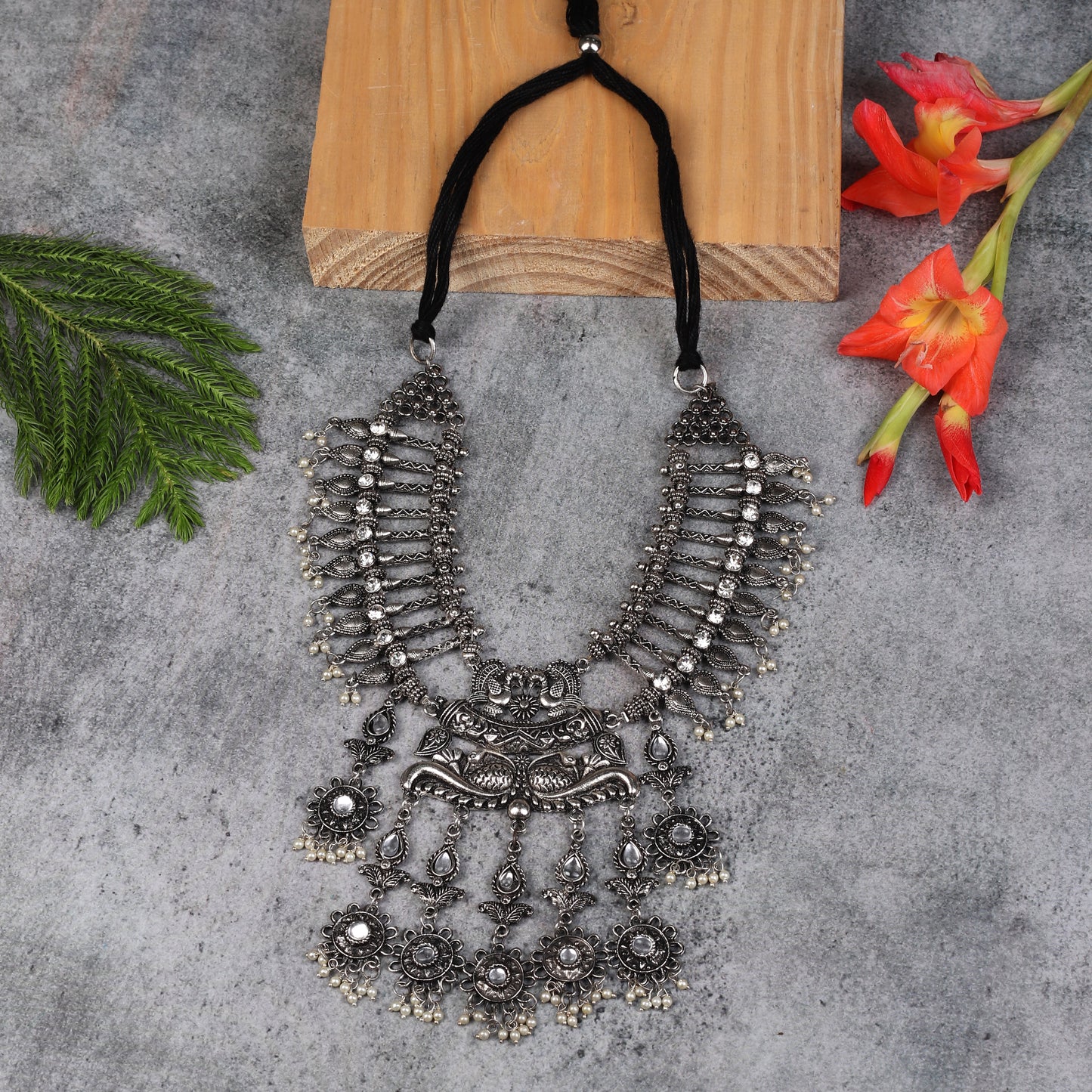 The Peacock Stalwart Necklace